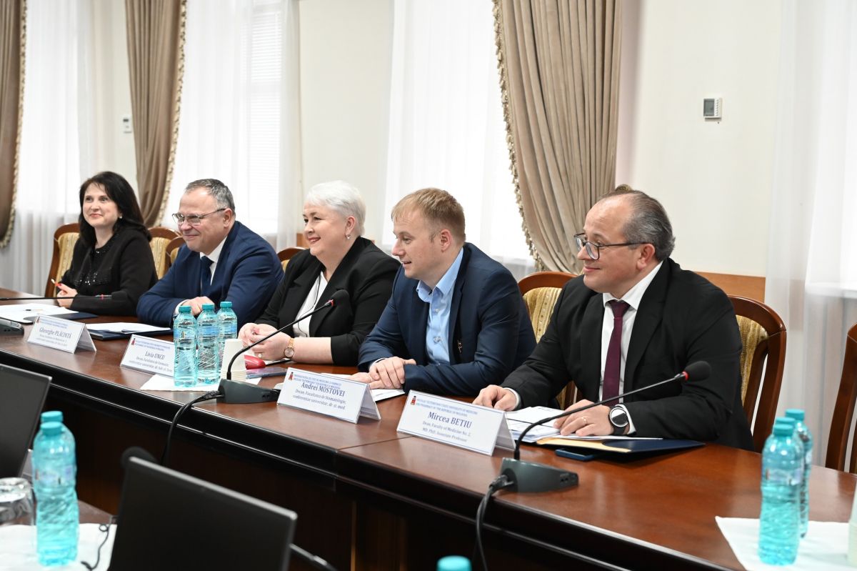 comisia externă de evaluare internationala