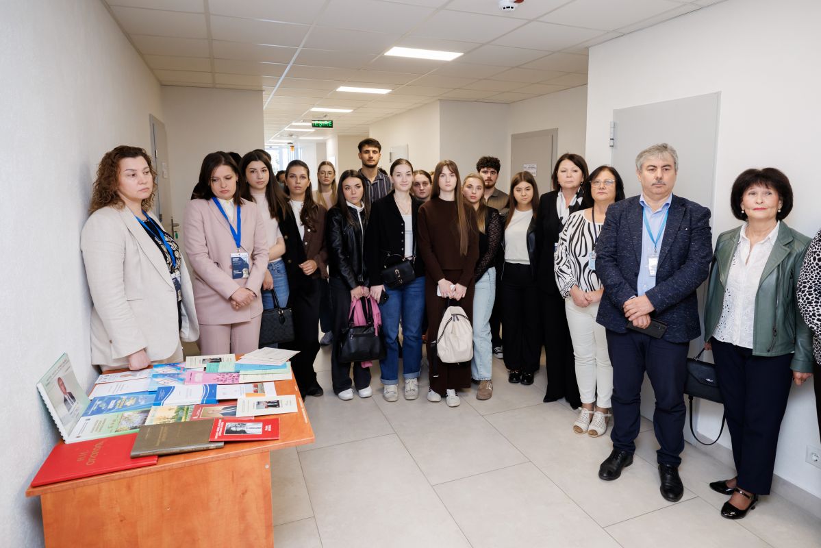 sală de studii Nicolae Opopol